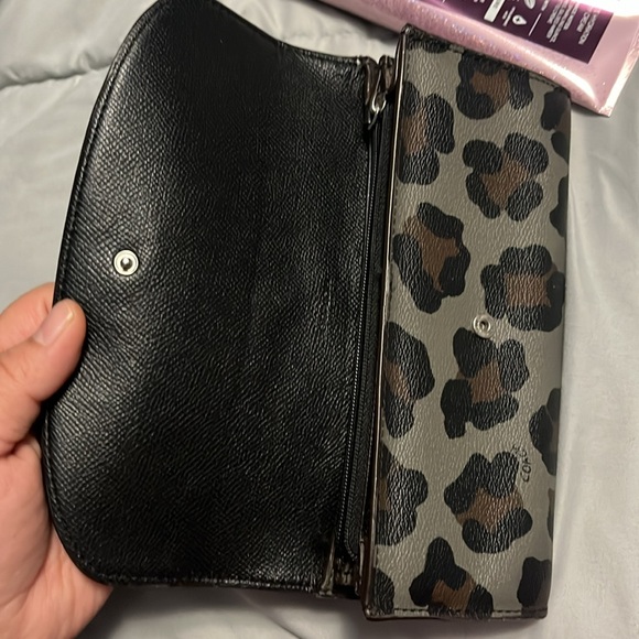 Coach set - Picture 6 of 8